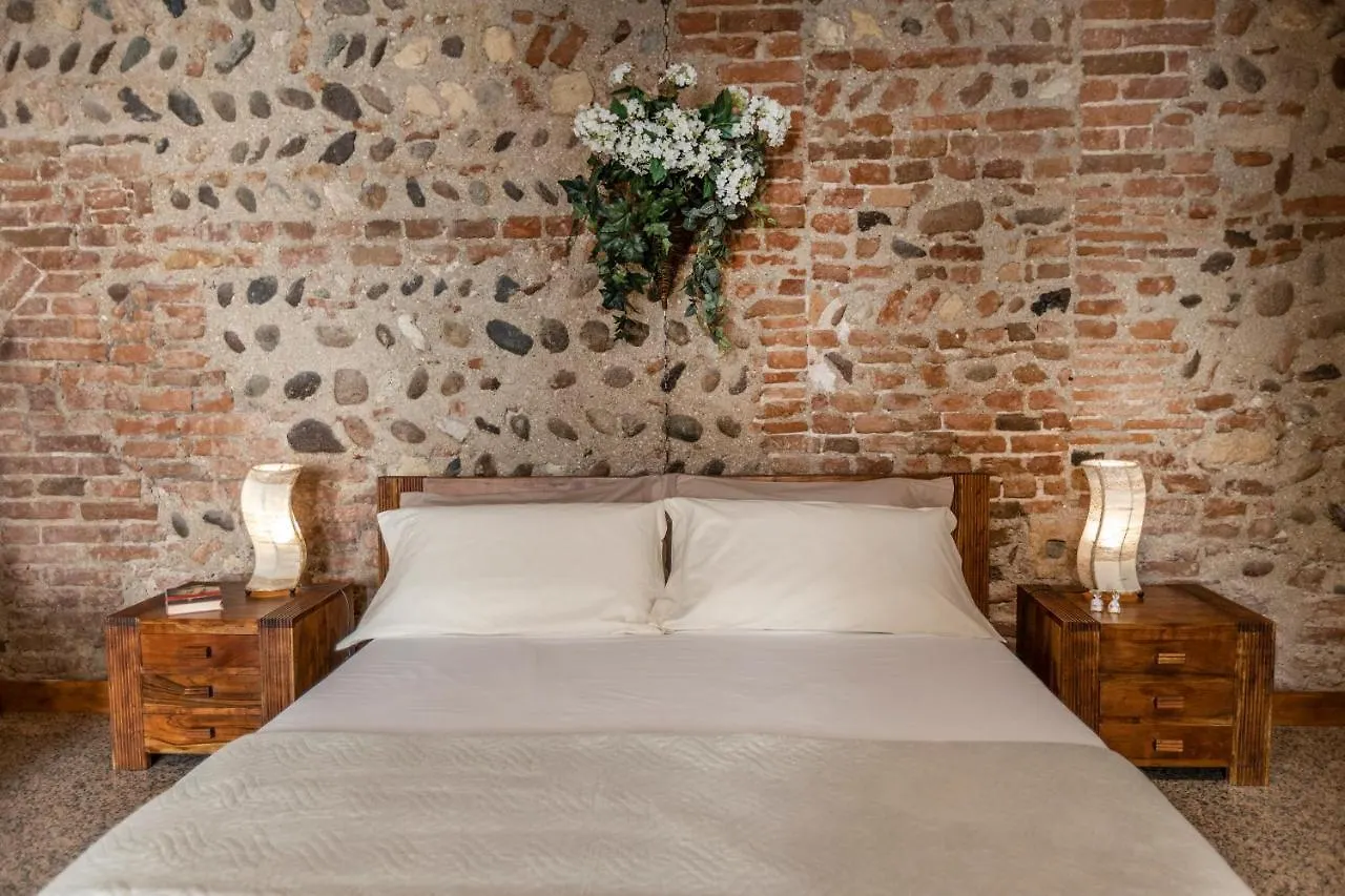 La Bella Verona Wine Suite Italy