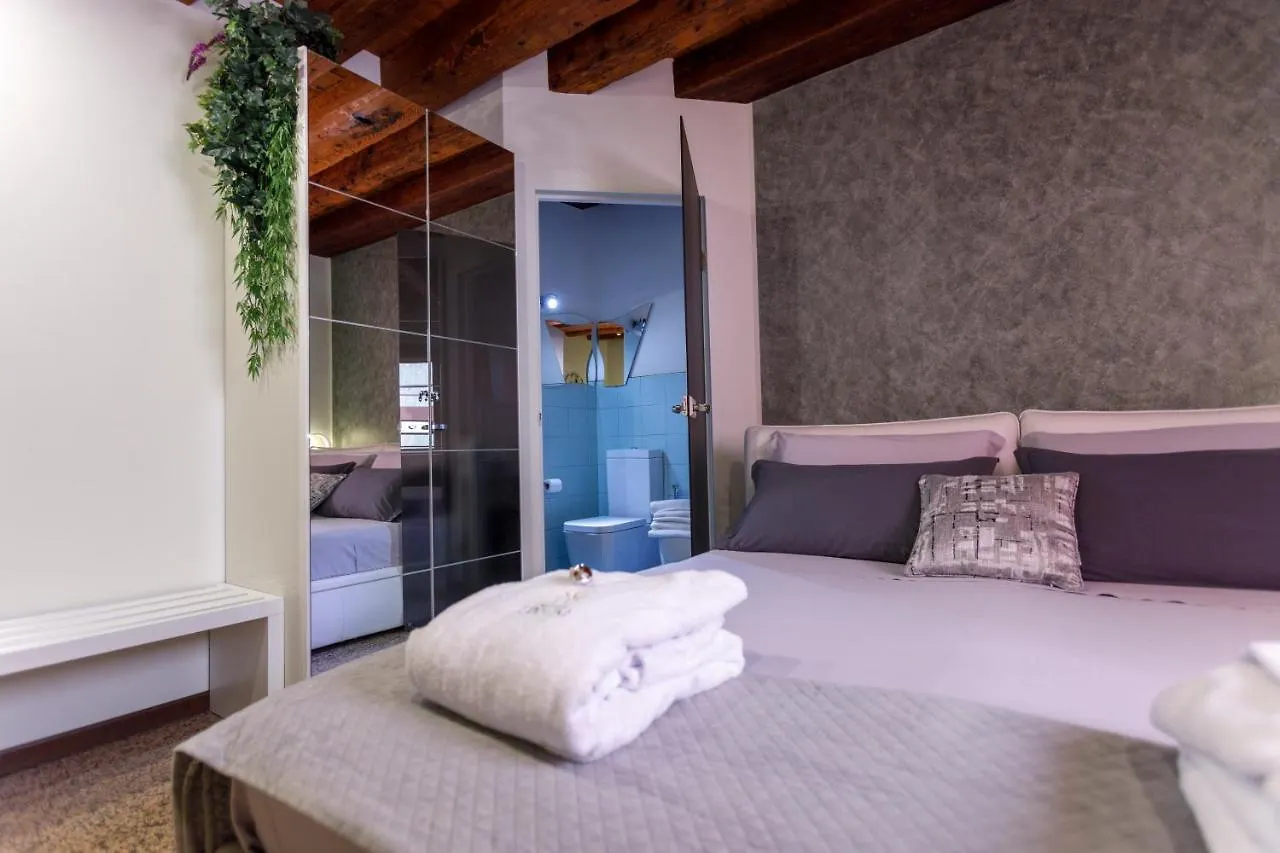 Guest house La Bella Verona Wine Suite