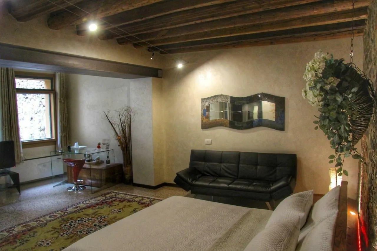 Guest house La Bella Verona Wine Suite
