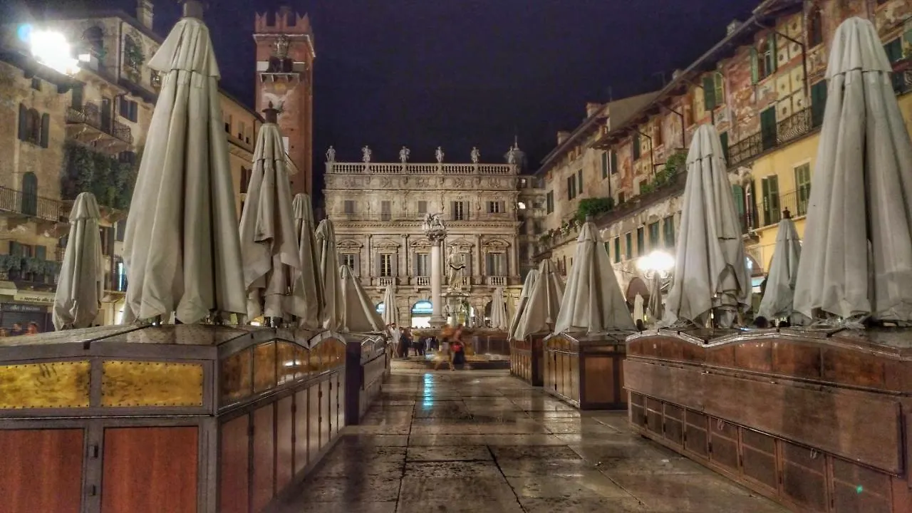 La Bella Verona Wine Suite 0*,  Italy