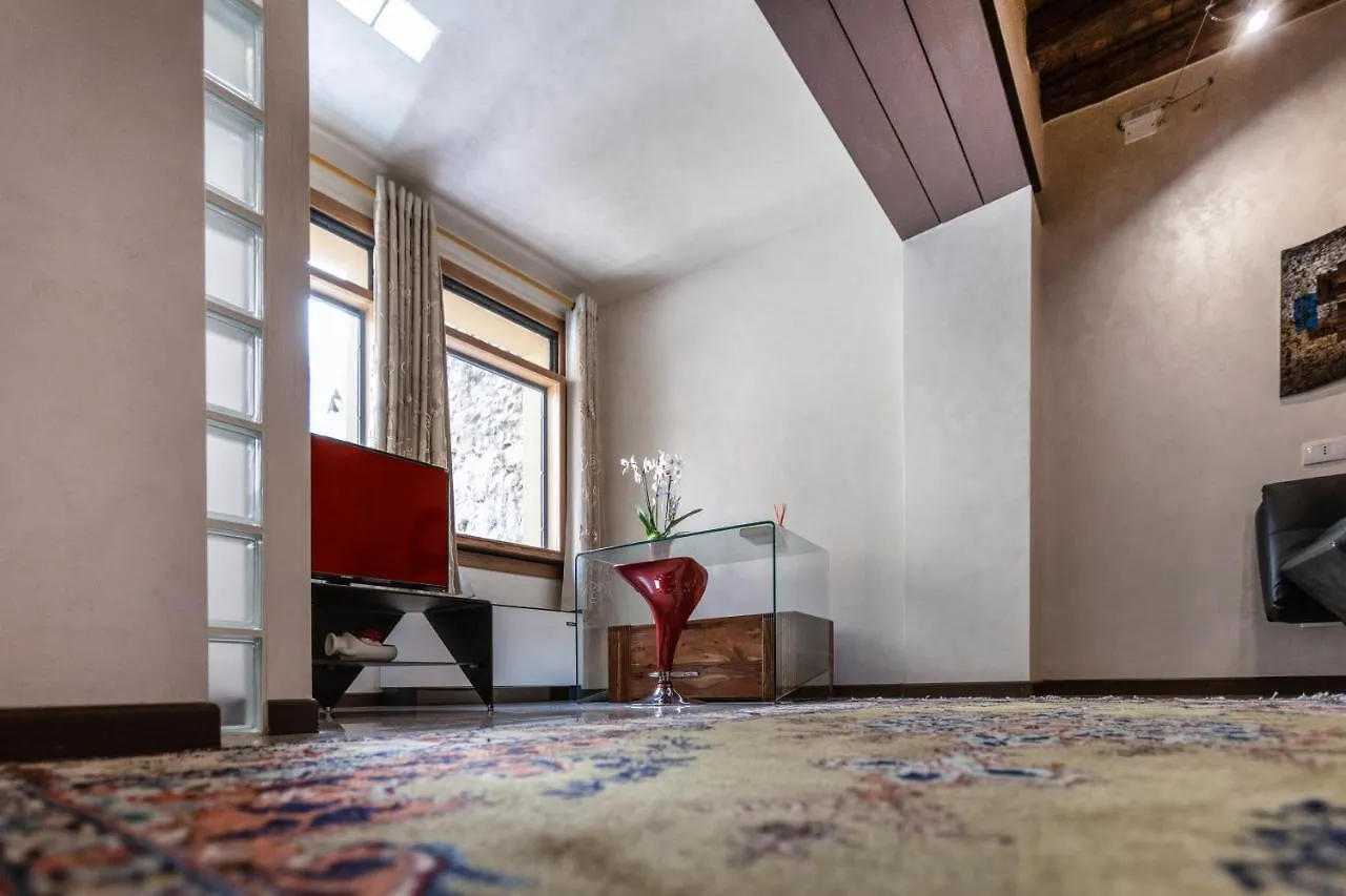 بيت ضيافة La Bella Verona Wine Suite